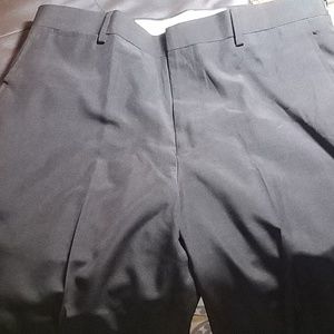 NWOT Louis Raphael Black Pants size 36x30